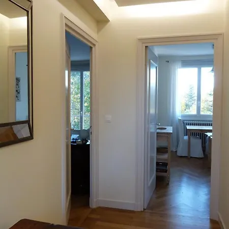 La Maison De Roussille